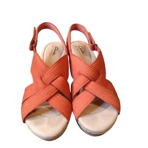 CLARKS Cushion Soft Annadel Eirwyn Coral Nubuck Wedge Sandals Womens Size 8